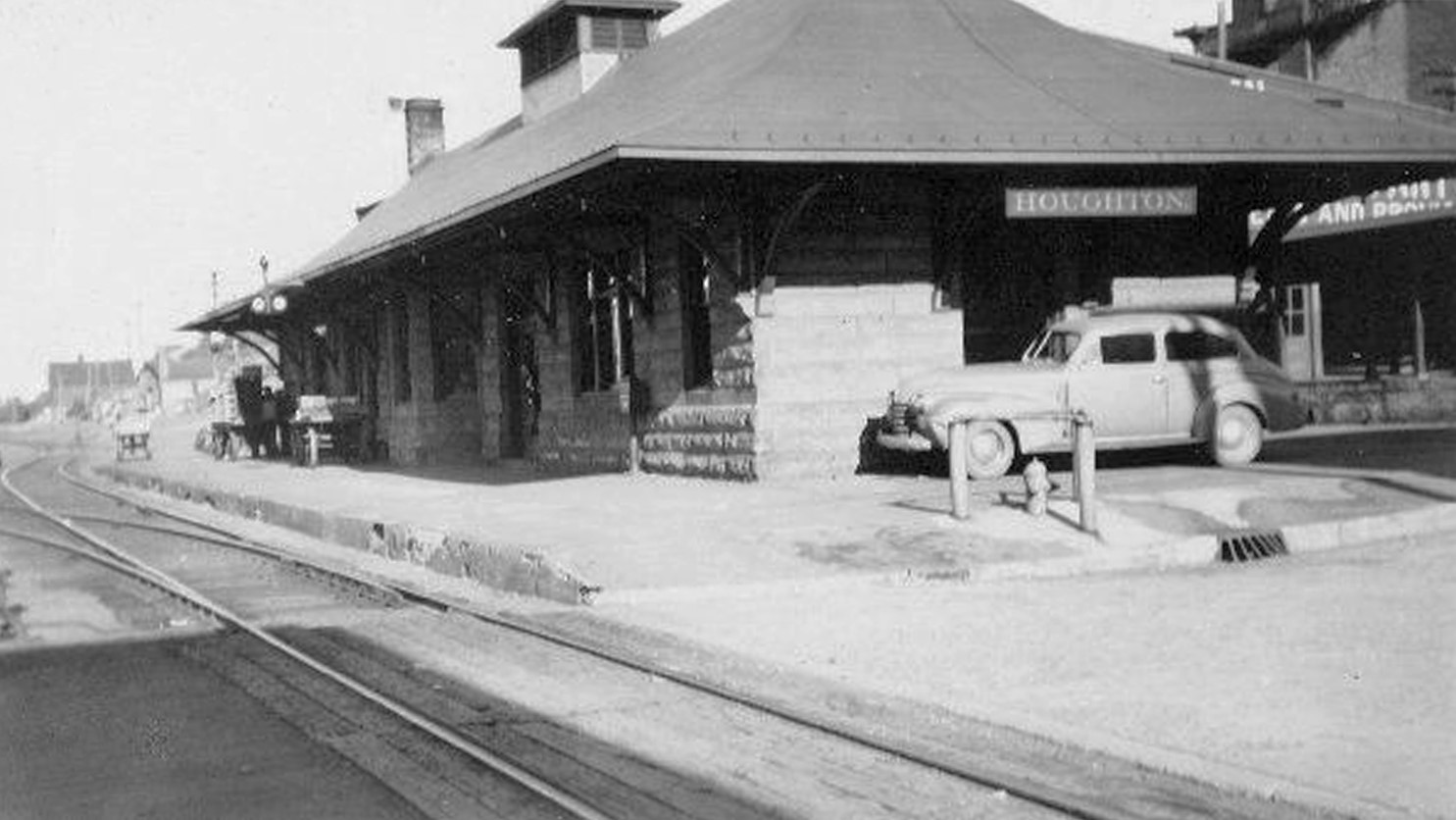 DSS&A Depot at Houghton